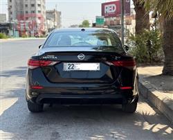 نیسان سێنترا